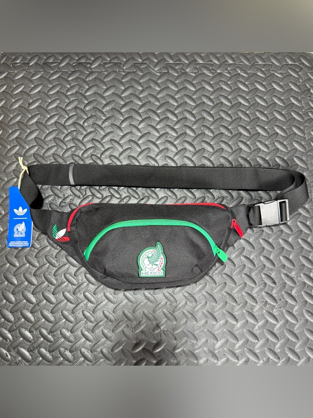 Adidas Mexico Soccer National Team 2026 Fanny Pack Waist Bag FMF KD1768 NEW